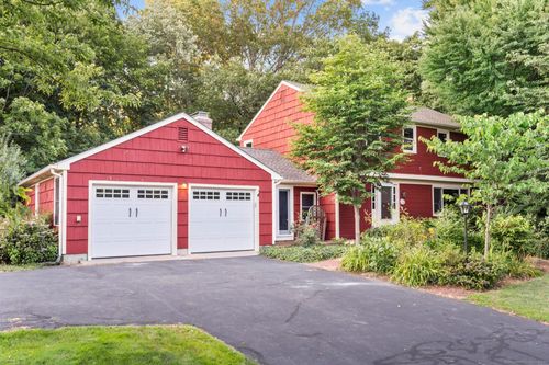271 Argyle Rd, Orange, CT, 06477-2915 | Card Image