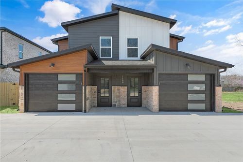 1100 Lockheed St, Bentonville, AR, 72712-6590 | Card Image
