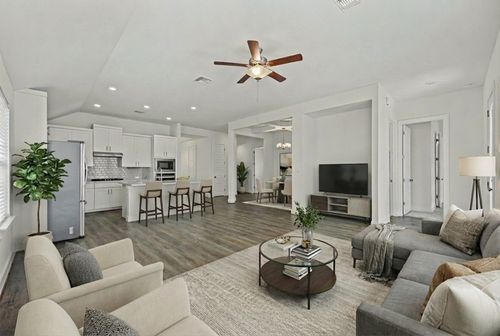 105 Lemuel Crawford Trl, Bastrop, TX, 78602-2093 | Card Image