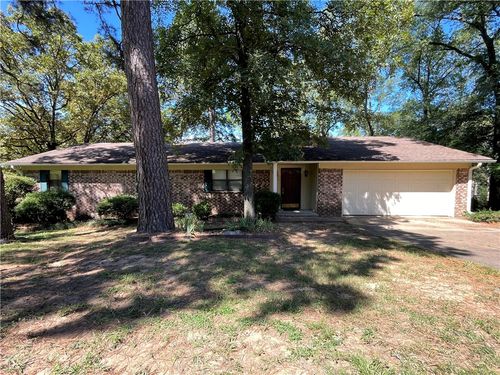 107 Sunset Dr, Russellville, AR, 72802-9095 | Card Image