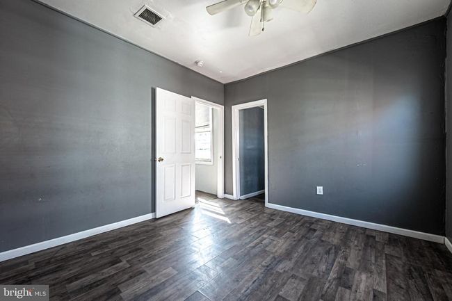 212 Middlesex St, Townhouse with 3 bedrooms, 1 bathrooms and null parking in GLOUCESTER CITY NJ | Image 24