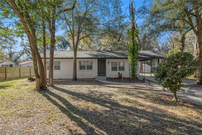 11572 Se 60th Avenue, House other with 3 bedrooms, 1 bathrooms and null parking in Belleview FL | Image 1