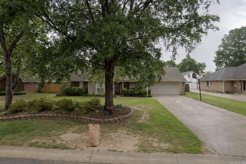 954 Joseph Dr, Conway, AR, 72034-8302 | Card Image