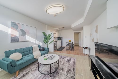 207 Cabot Street, Oshawa, ON, L1J5S2 | Card Image