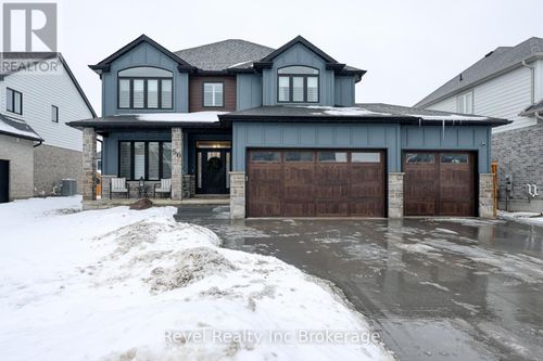 56 Hazelwood Pass, Dorchester, ON, N0L1G2 | Card Image