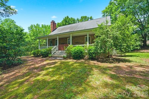 9143 Sadlers Ridge Rd, FORT MILL, SC, 29707-9034 | Card Image