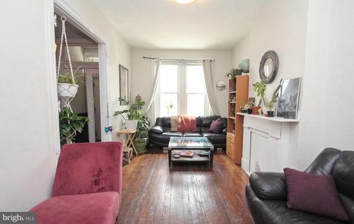 2503 Carpenter St, PHILADELPHIA, PA, 19146-3907 | Card Image