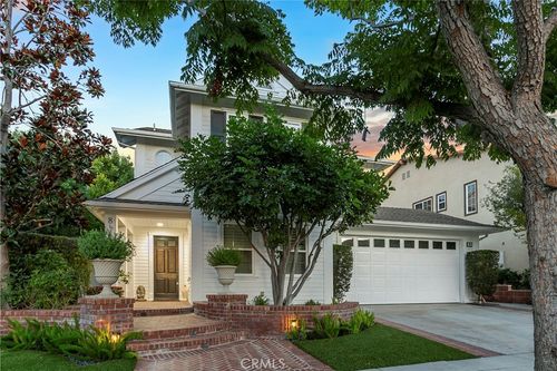 8 Scarlet Maple Dr, Ladera Ranch, CA, 92694-0839 | Card Image