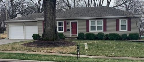 10241 Woodson Dr, Overland Park, KS, 66207-3025 | Card Image