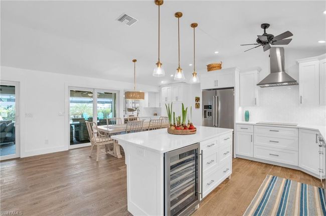 11 Sunview Blvd, House other with 3 bedrooms, 3 bathrooms and 1 parking in FORT MYERS BEACH FL | Image 9