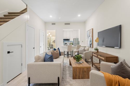 apt-103-2806 Knight St, Dallas, TX, 75219-6225 | Card Image