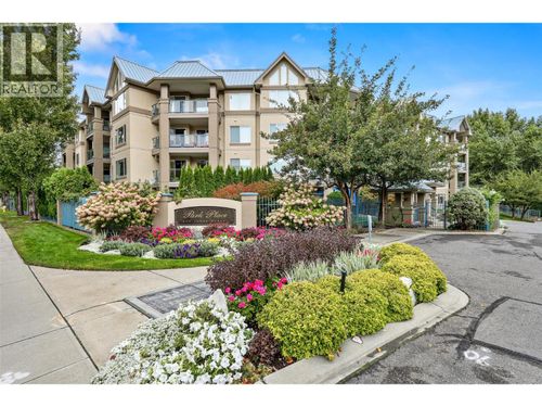 202-950 Lorne St, Kamloops, BC, V2C1W9 | Card Image