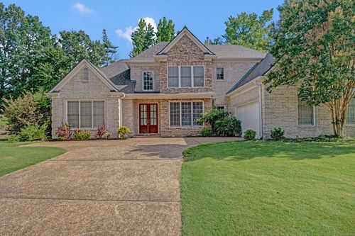 10505 Pisgah Forest Ln, Cordova, TN, 38016-5429 | Card Image