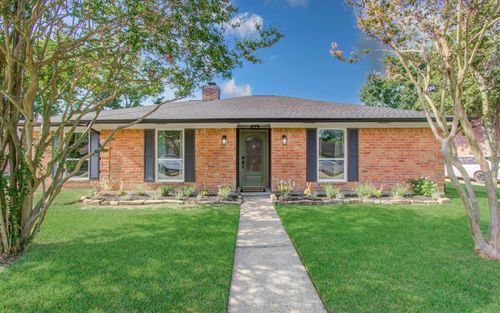 1501 N Park Side Dr, Deer Park, TX, 77536-5274 | Card Image