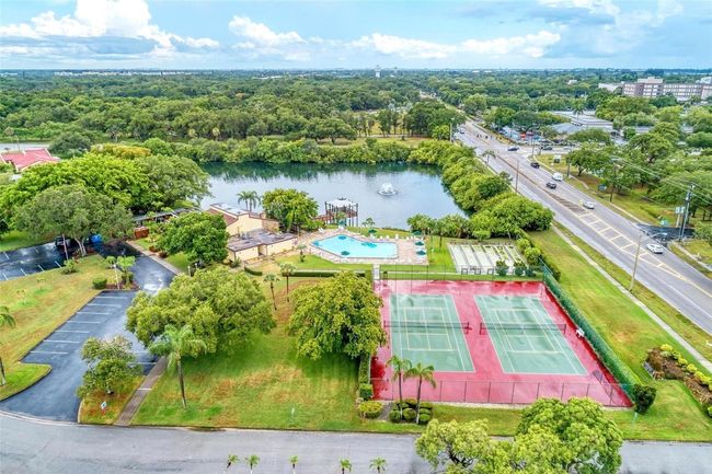 1446 - 1446 56 Th St W, Condo with 2 bedrooms, 2 bathrooms and null parking in Bradenton FL | Image 51