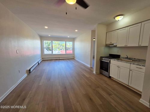 3-1 Willis Pl, Keansburg, NJ, 07734-2055 | Card Image