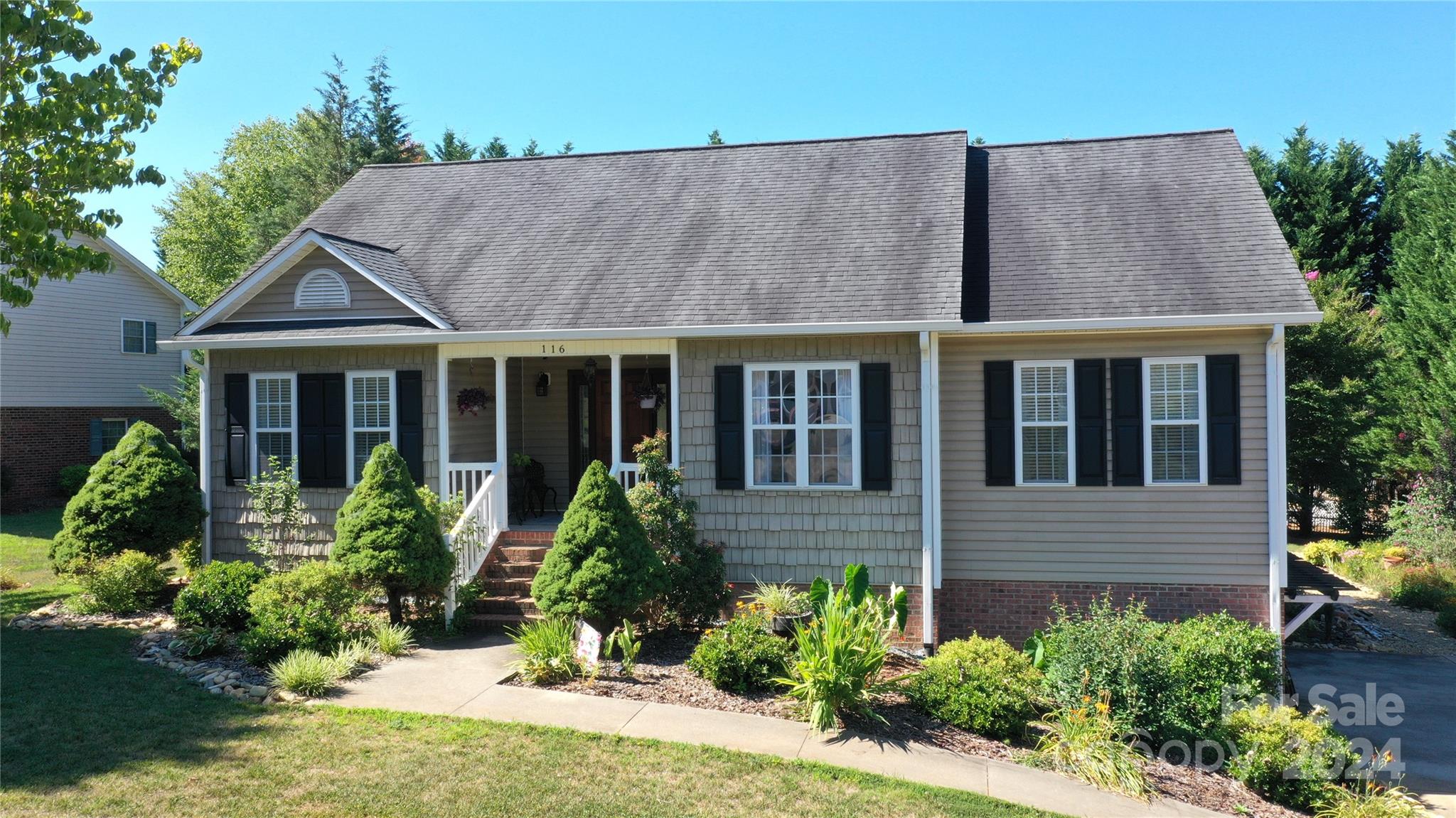 Deer Creek Dr, Hudson, NC 28638