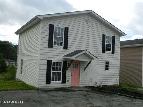 130 Roberts Rdg, Rutledge, TN, 37861-5439 | Card Image