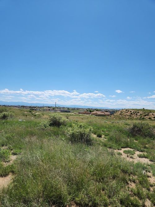 1343 N Maverick Dr, Pueblo West, CO, 81007-1241 | Card Image