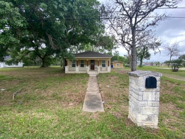 13th St, West Columbia, TX 77486