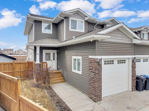 11 Rowberry Crt, Sylvan Lake, AB, T4S0L7 | Card Image