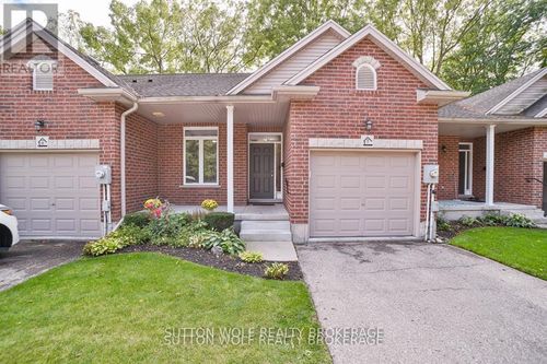 7-384 Head St N, Strathroy, ON, N7G2J9 | Card Image