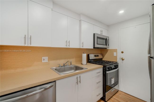 APT-904 - 700 Biltmore Way, Condo with 1 bedrooms, 1 bathrooms and null parking in Coral Gables FL | Image 11