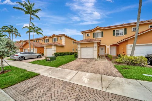 530 Saint Michelle Way, Margate, FL, 33068-6209 | Card Image