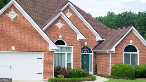 2051 Vintage Oaks Dr, Loganville, GA, 30052-7525 | Card Image