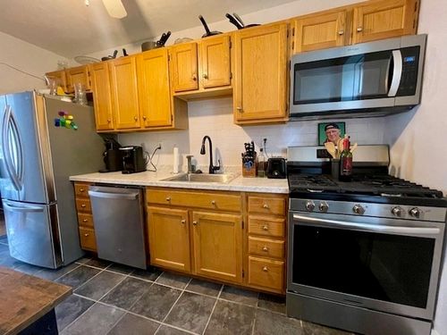 46-1 Twomey Ct, Boston, MA, 02127-3254 | Card Image