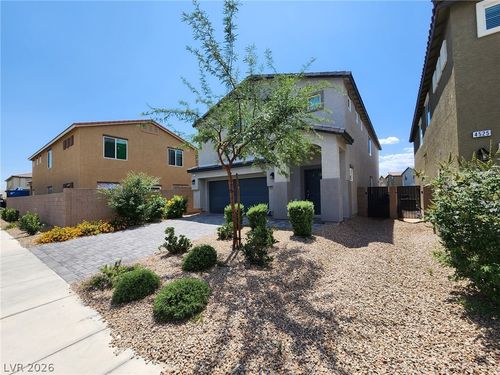 4521 Pointleaf St, North Las Vegas, NV, 89032-4555 | Card Image