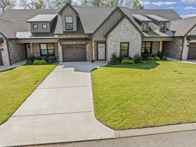 121 Edgefield Court, House other with 3 bedrooms, 2 bathrooms and 1 parking in Winchester TN | Image 1