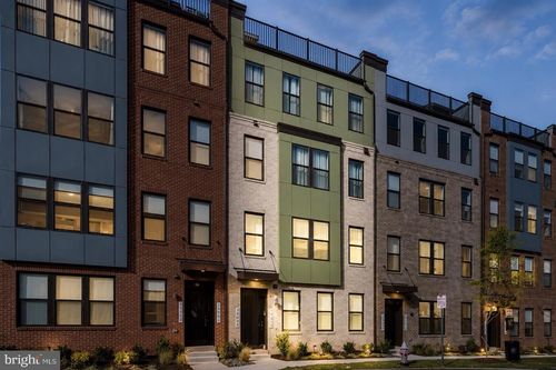20280 Newfoundland Sq, ASHBURN, VA, 20147-6343 | Card Image