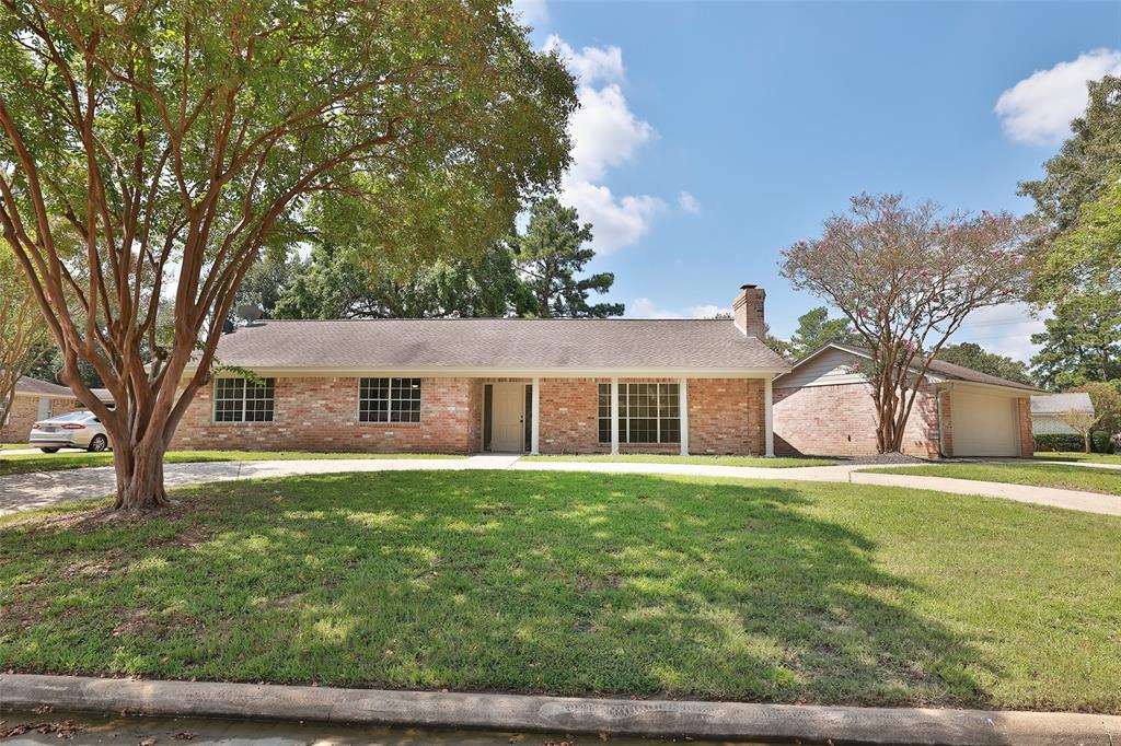 Durklyn Ln, Houston, TX 77070
