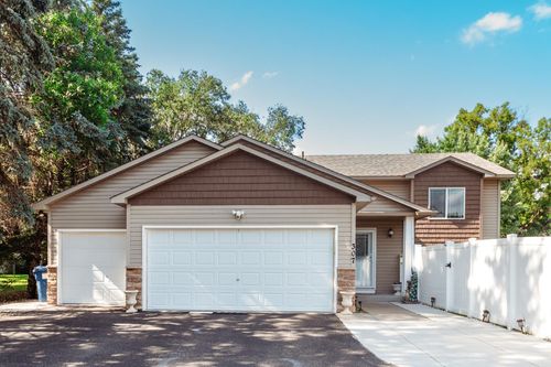 307 Hayden Lake Rd W, Champlin, MN, 55316-1608 | Card Image