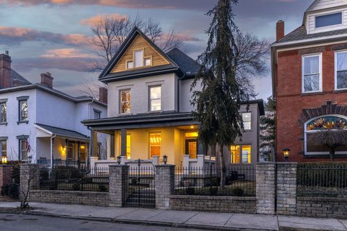 958 Franklin Ave, Columbus, OH, 43205-1241 | Card Image