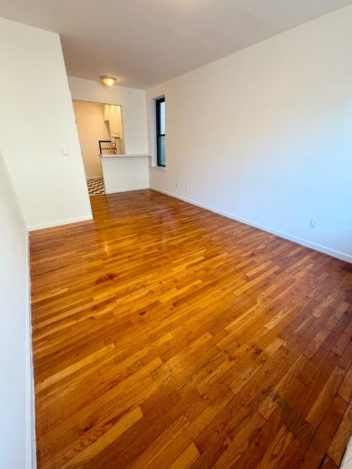 4b-500.5 E 84th St, New York, NY, 10028 | Card Image