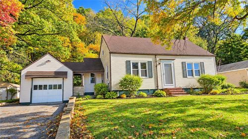 2485 Morgan Hill Road, Williams Twp, PA, 18042 | Card Image