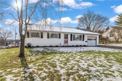 17 Overlook Dr, Hilton, NY, 14468-1412 | Card Image