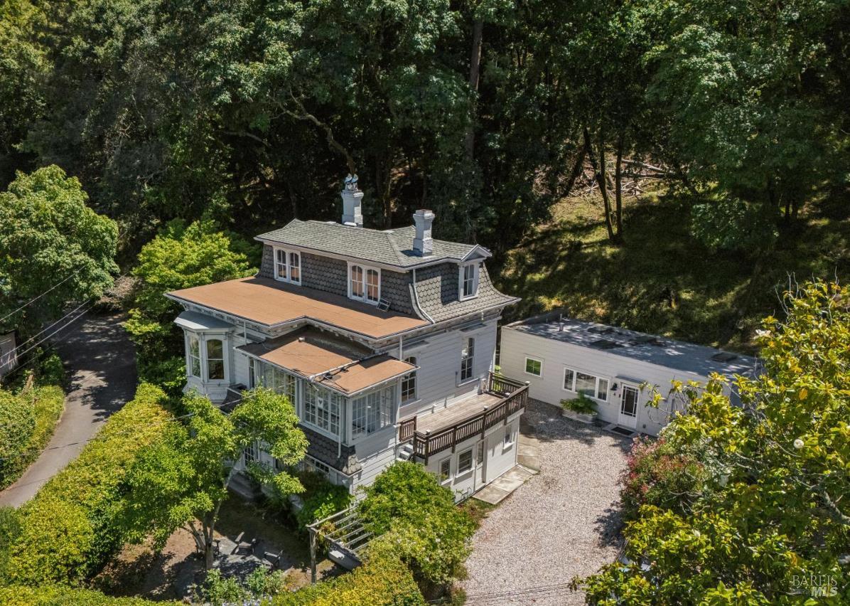 14 Sentinel Ct, San Rafael, CA 94901