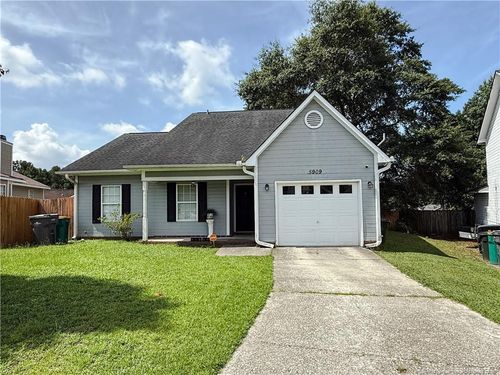 5909 Idol Ct, Fayetteville, NC, 28306-9184 | Card Image