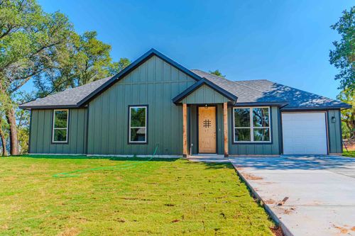 3201 Crystal Ct, Granbury, TX, 76048-6562 | Card Image