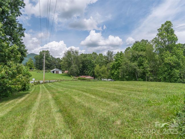 3355 Thickety Rd, House other with 3 bedrooms, 2 bathrooms and null parking in Clyde NC | Image 27