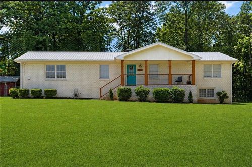 1611 Carlton Ave, Stone Mountain, GA, 30087-3314 | Card Image