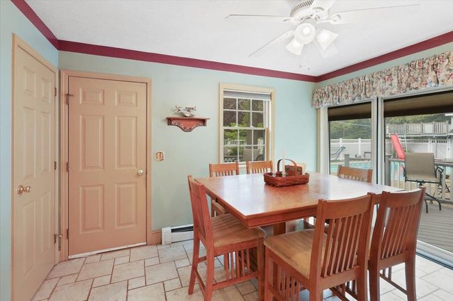 Direct entry to the 3-car garage. | Image 11