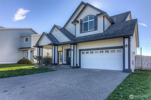 1806 W Clearview Dr, Ellensburg, WA, 98926-2325 | Card Image