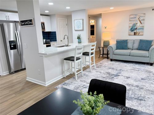 apt-k-1649 Arlyn Cir, Charlotte, NC, 28213-3687 | Card Image