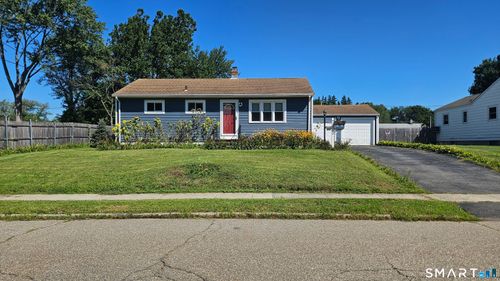 32 Riverdale Rd, Milford, CT, 06460-7130 | Card Image