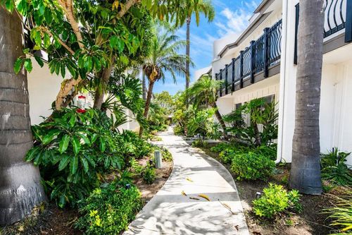 a-2826 Unicornio Street, Carlsbad, CA, 92009 | Card Image