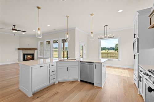 2209 Salmon St, Pea Ridge, AR, 72751-3250 | Card Image